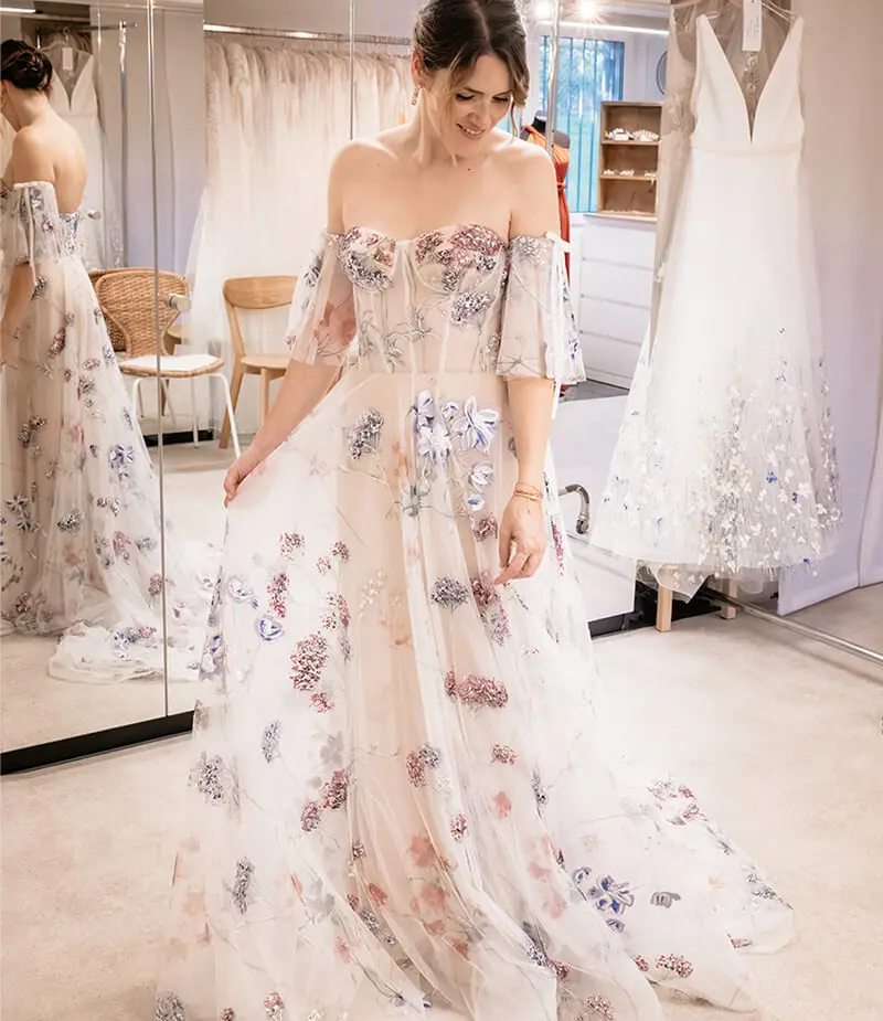 ursi-brautmode-house-savin Braut mit Brautkleid von House of Savin
